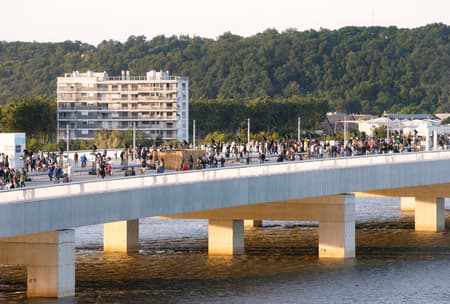 Simone Veil Bridge 