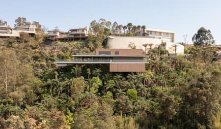 Minas House