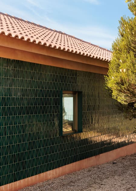 House Azóia AIP