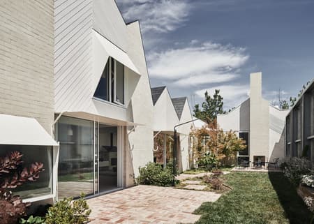 RaeRae House 