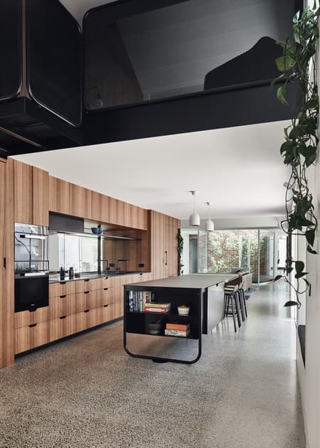 RaeRae House 