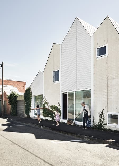 RaeRae House 