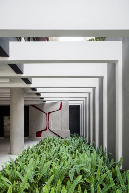 Jade Building