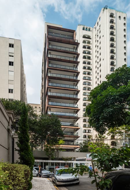 Jade Building
