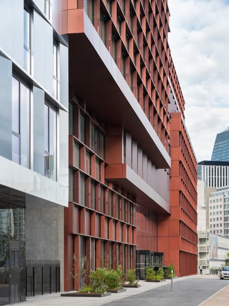 InDéfense & Hôtel OKKO