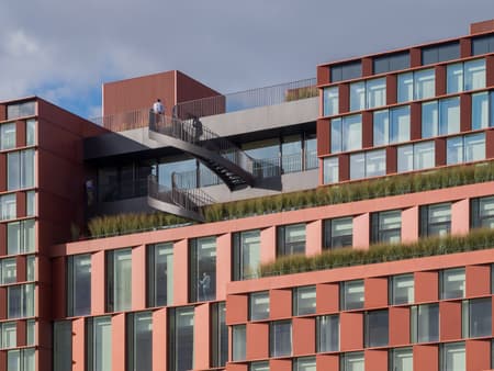 InDéfense & Hôtel OKKO