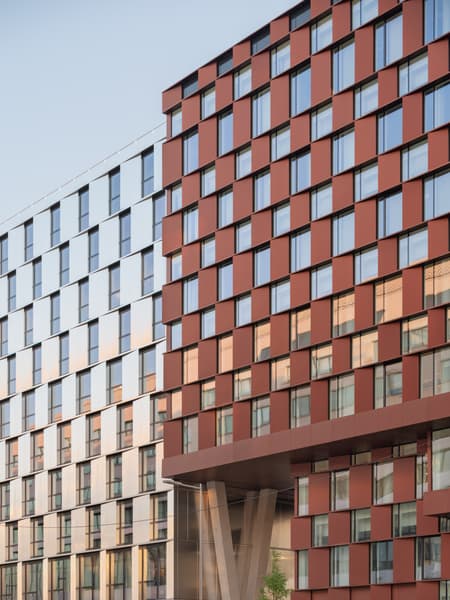 InDéfense & Hôtel OKKO