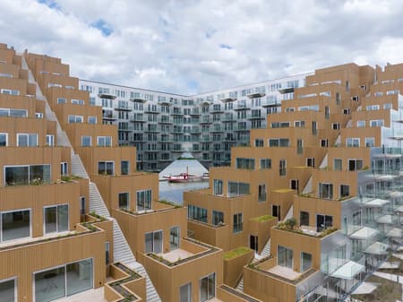 Sluishuis Residential Building