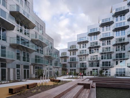 Sluishuis Residential Building