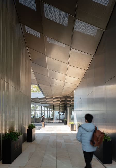 Jinji Lake Pavilion