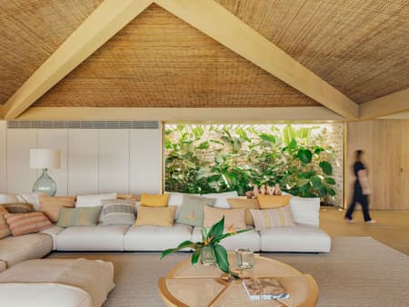 Angra House 