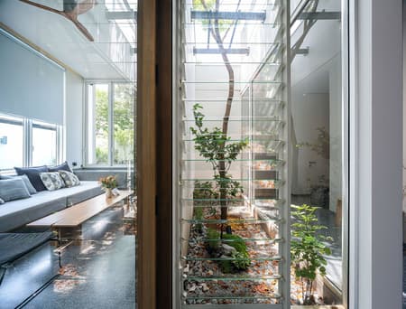 T+N House 