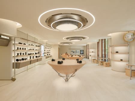 Nikon Shanghai Flagship Store 2.0 