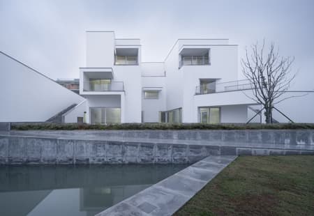 Dongqian Lake Club Houses 