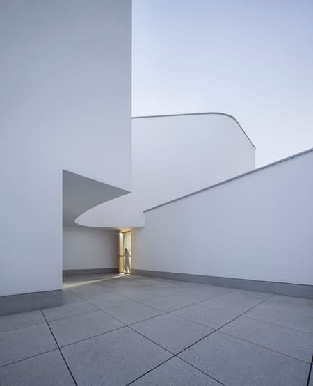 Dongqian Lake Club Houses 