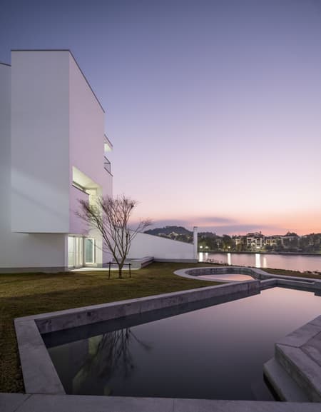 Dongqian Lake Club Houses 