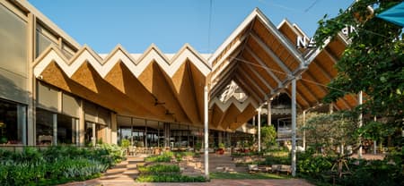 Central Nakhon Pathom