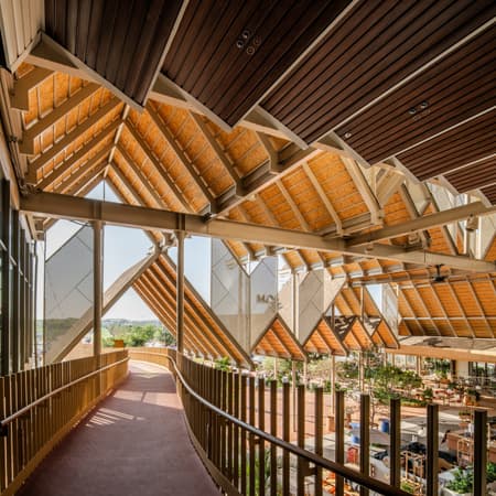 Central Nakhon Pathom