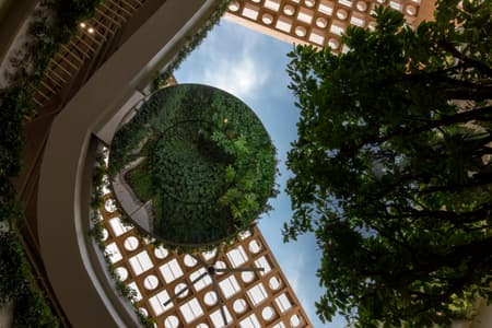 Central Nakhon Pathom