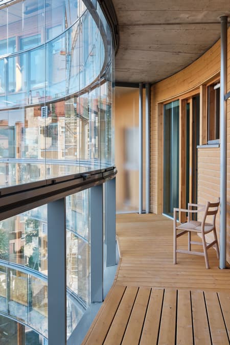 Meander Residence 