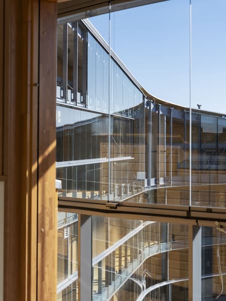 Meander Residence 