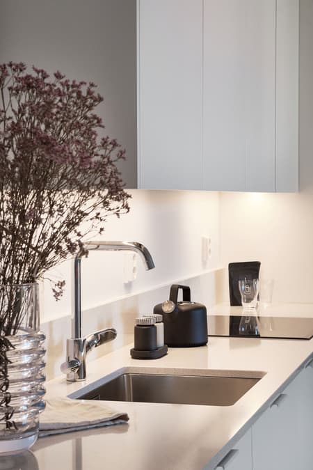 Meander Residence 