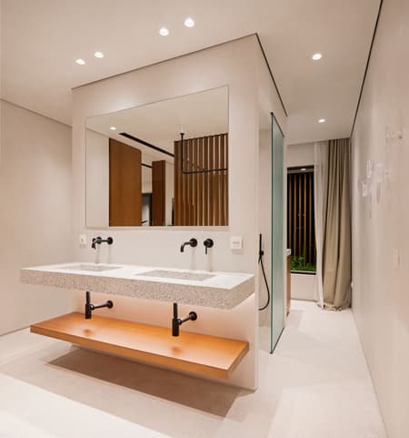 Ilya Botanic Suites