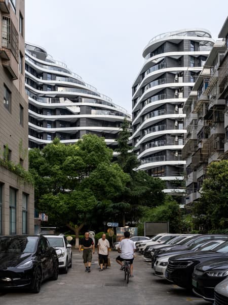 K. Wah Riverside E18 Residence