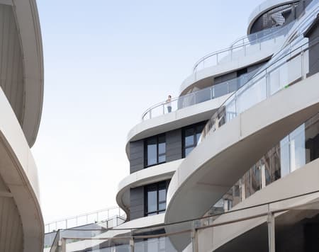 K. Wah Riverside E18 Residence