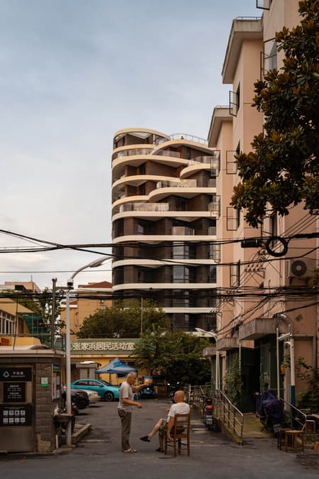 K. Wah Riverside E18 Residence