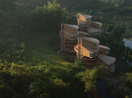 Tree house Design of Nanxi Happy Pastoral Wild Hotel 