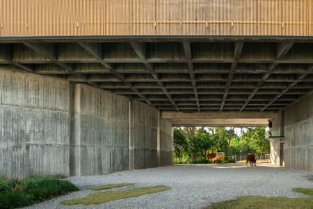 W House II