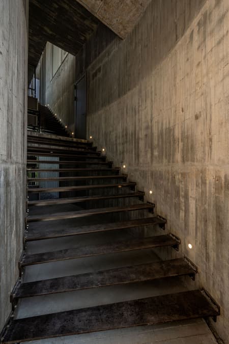 W House II