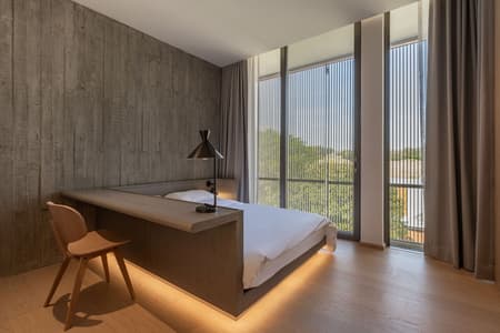 W House II