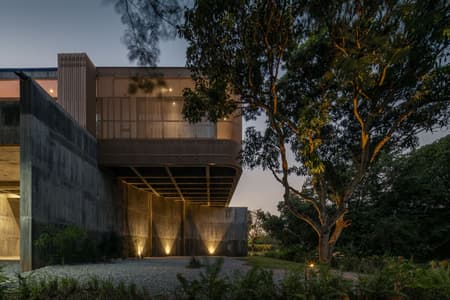 W House II