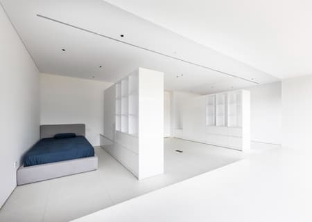 F10 House