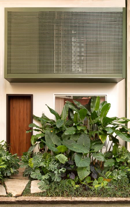 Vila House