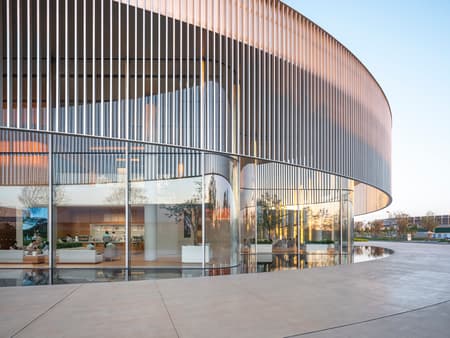 https://www.archdaily.com/1016724/nio-house-hefei-xinqiao-industrial-park-shl