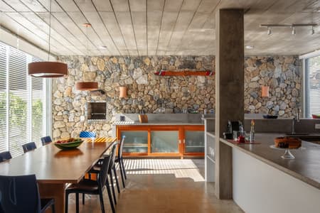 Toque Toque Grande II House