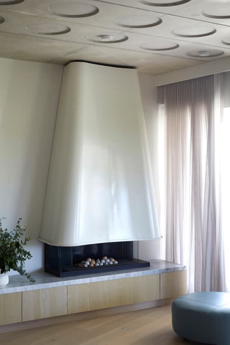 Pointe Living Apartment 