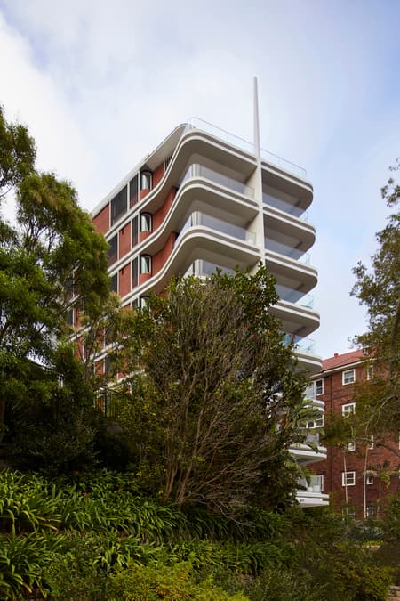 Pointe Living Apartment 