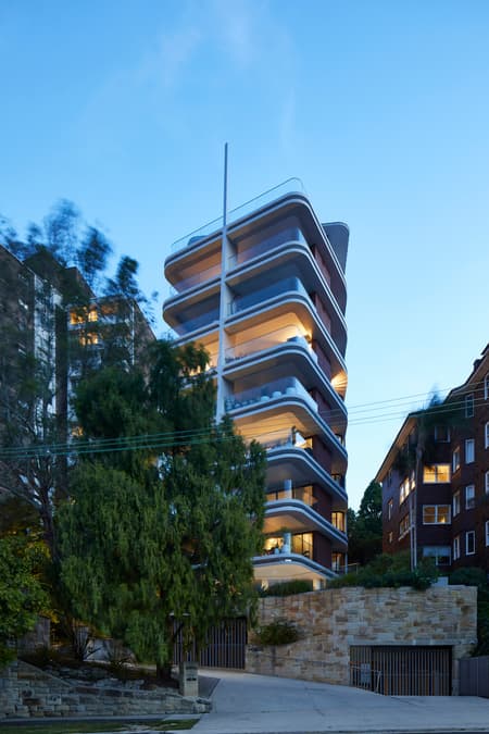 Pointe Living Apartment 