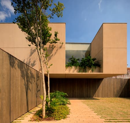 Pacaembu House