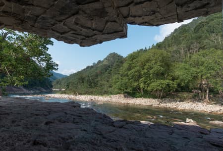 Moon Bay Waterfall Viewing 