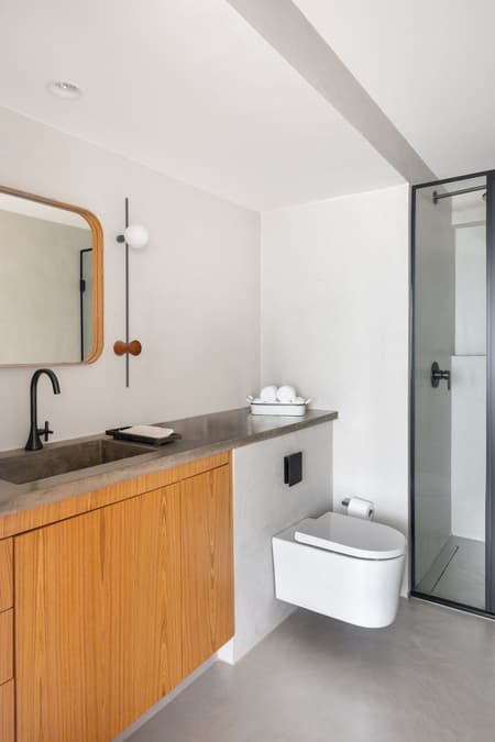 114S Apartment