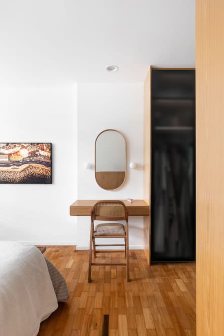 114S Apartment