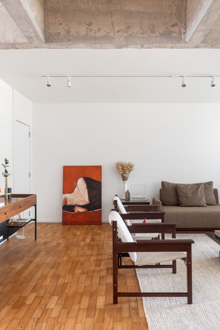 114S Apartment