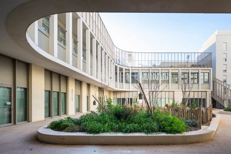 Les Fabriques School