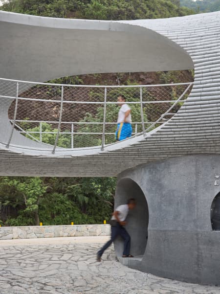 Resting Loop with Views