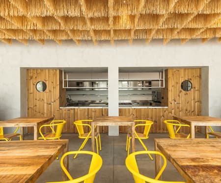 E Um Restaurante